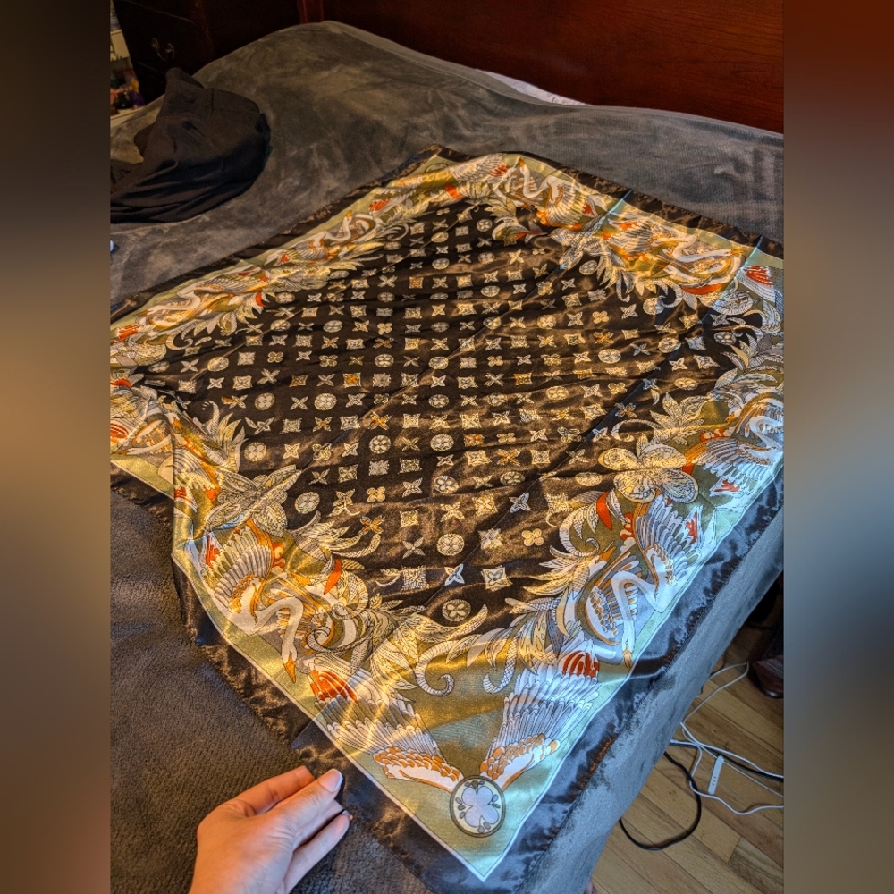 Black and Gold Patterned Scarf